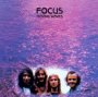 Moving Waves - Focus