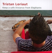 Keep A Save Distance From Elephants - Tristan Loriaut - powiększ Keep A Save Distance From Elephants - Tristan Loriaut